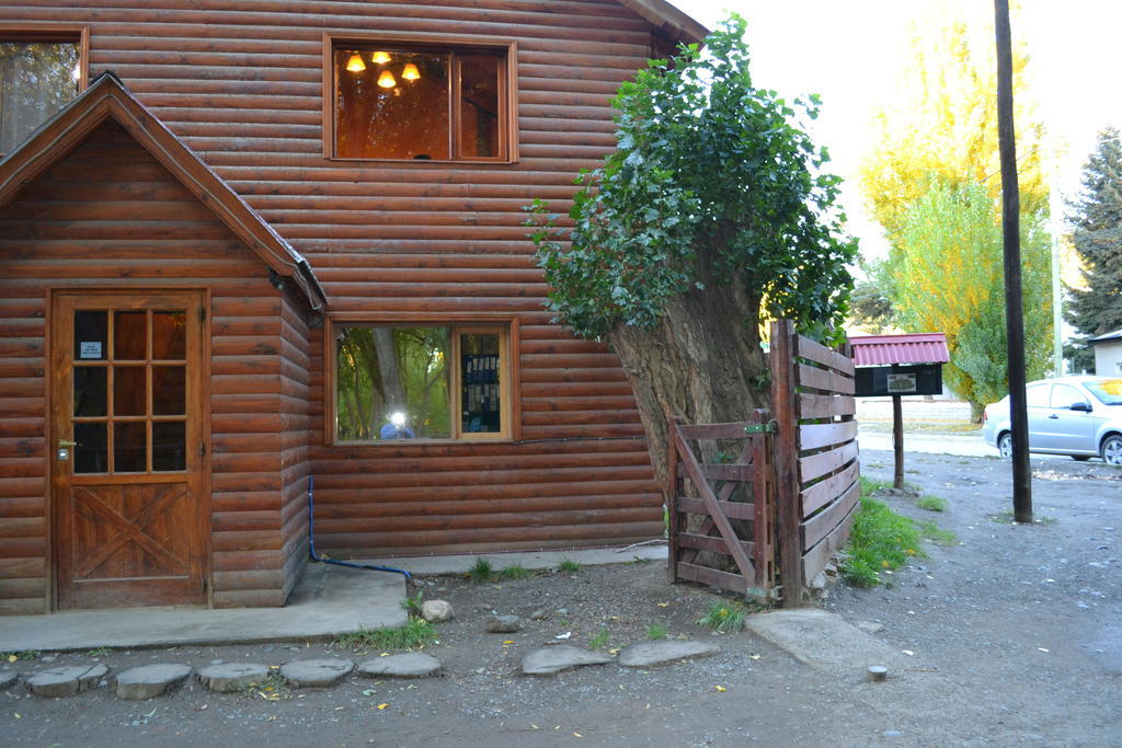 埃尔卡拉法特 奥维赫罗营地旅馆酒店 外观 照片