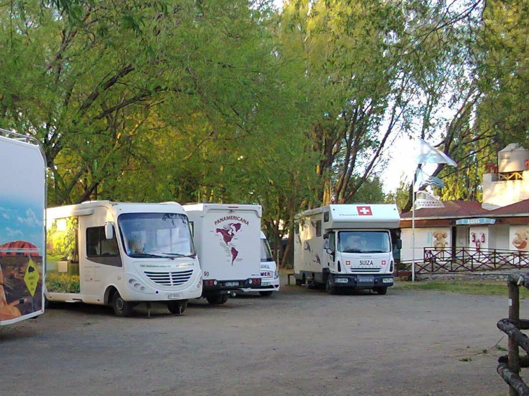 埃尔卡拉法特 奥维赫罗营地旅馆酒店 外观 照片