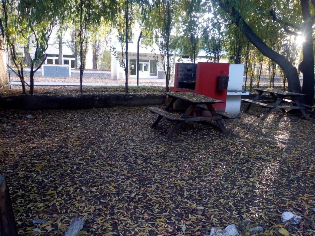 埃尔卡拉法特 奥维赫罗营地旅馆酒店 外观 照片